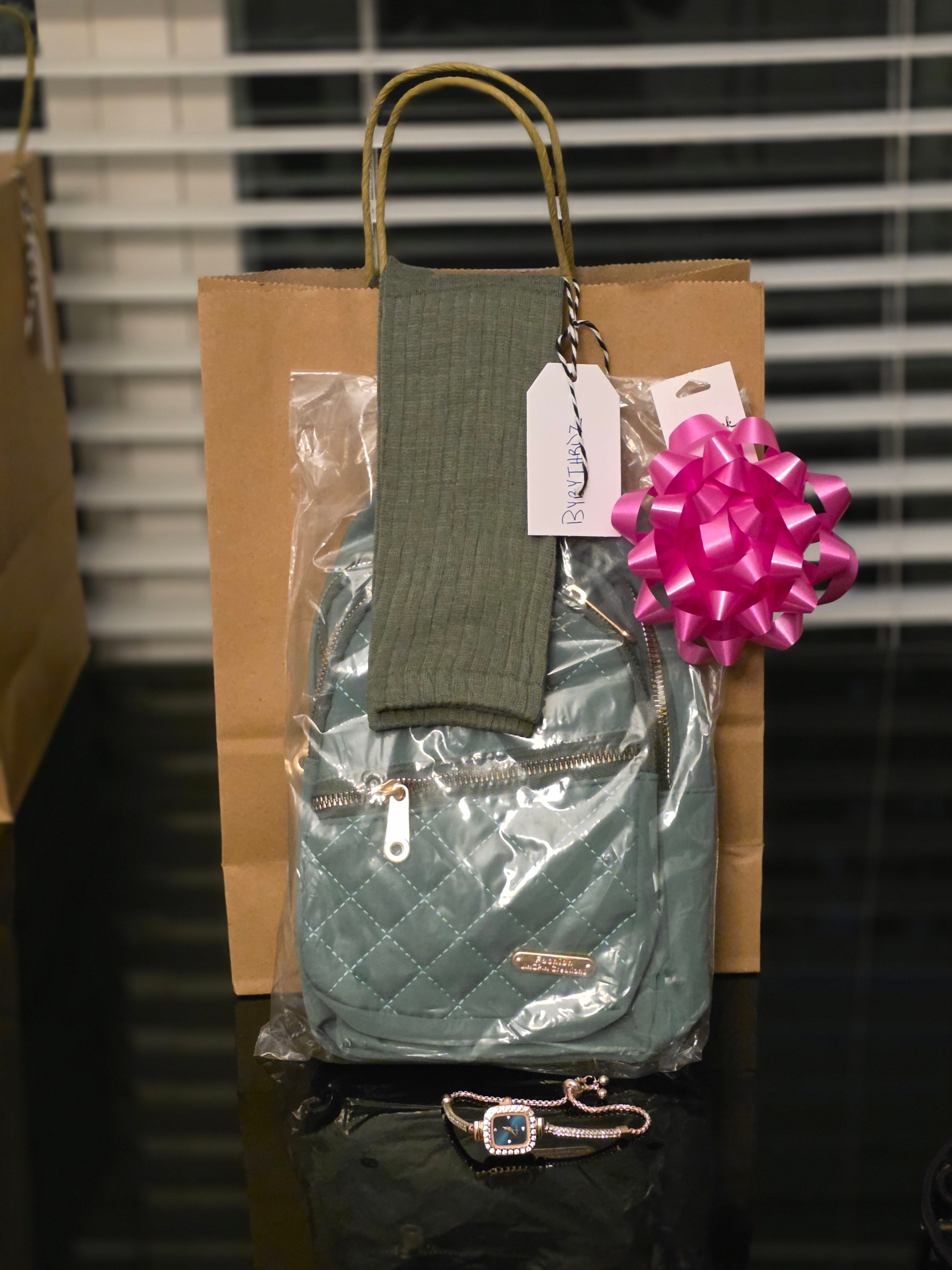 Women's Green Gift Set